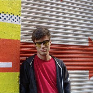 Slowflow sunglasses by Vueloeyewear